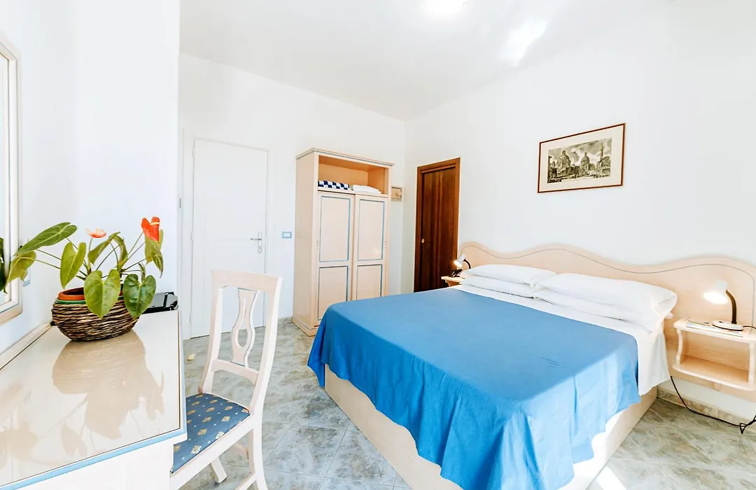 Hotel Villa D'Orta-1